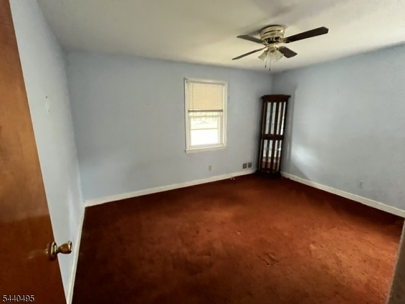 412 2nd Street Middlesex, NJ 08846 - Photo 7 of 17