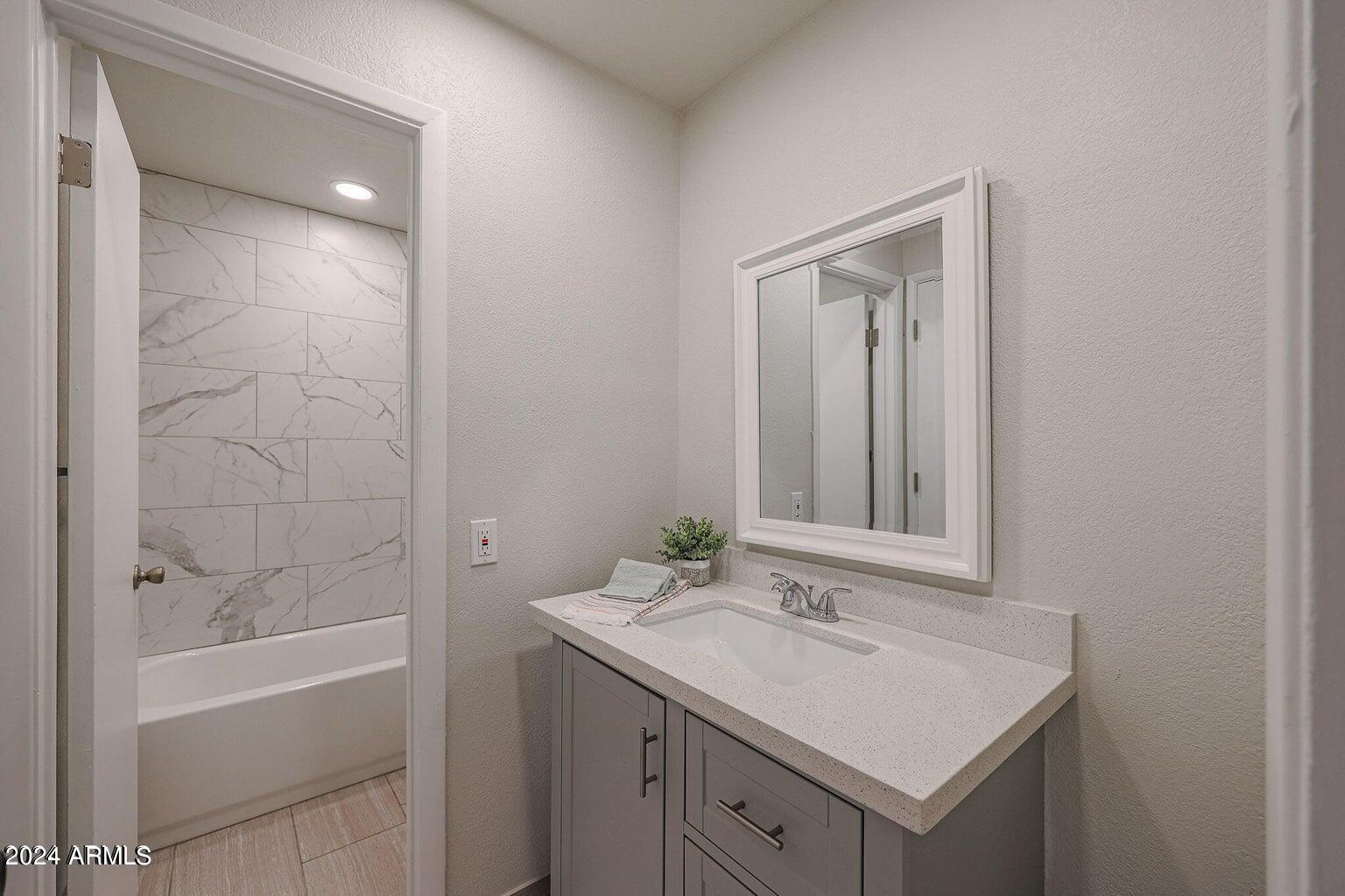 11666 North 28th Drive, Unit 173 Phoenix, AZ 85029 - Photo 9 of 15 20240427162941082241000000-o