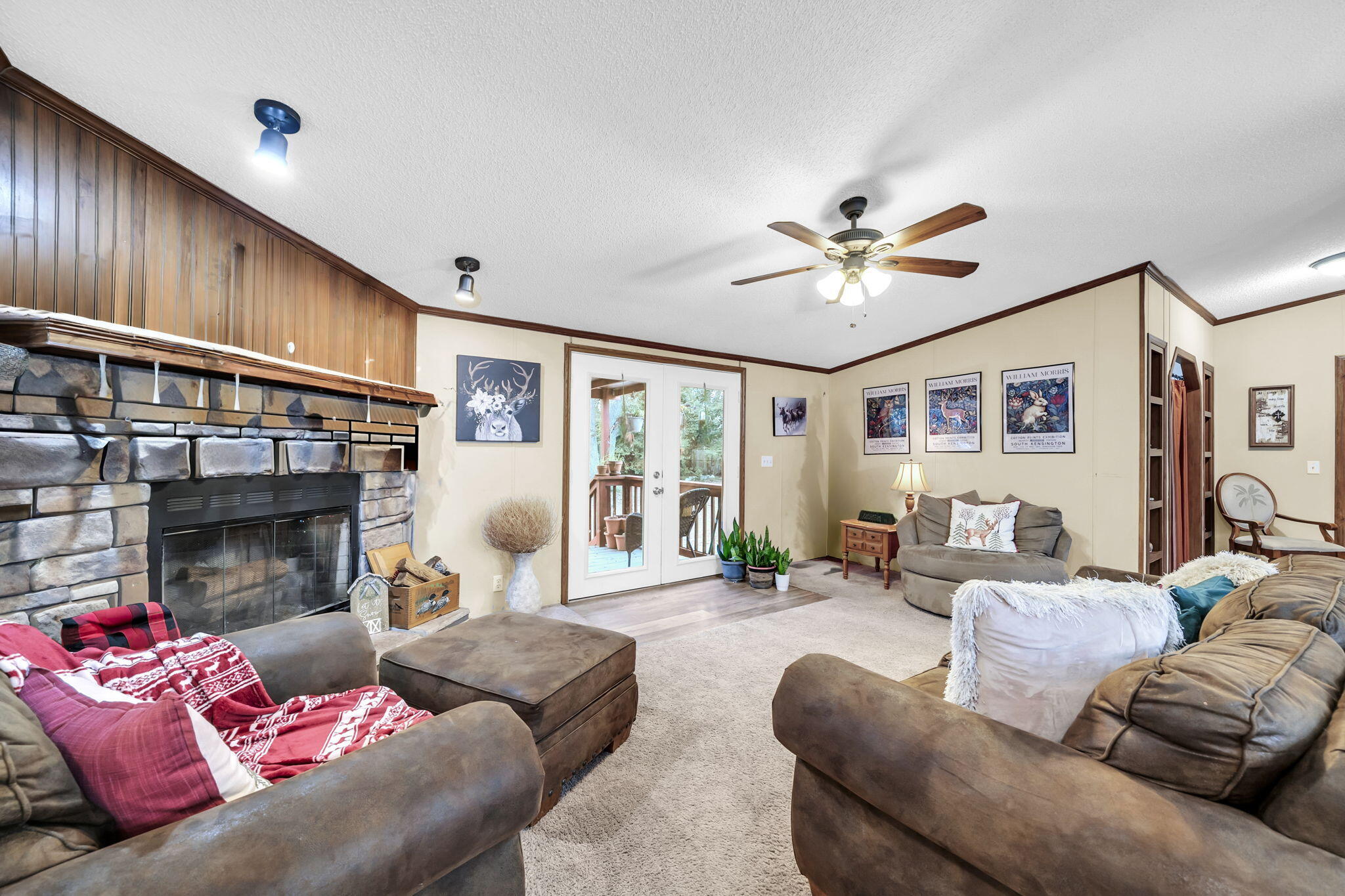 1422 Cat-Mar Road Niceville, FL 32578 - Photo 10 of 35 a living room with furniture and a fireplace