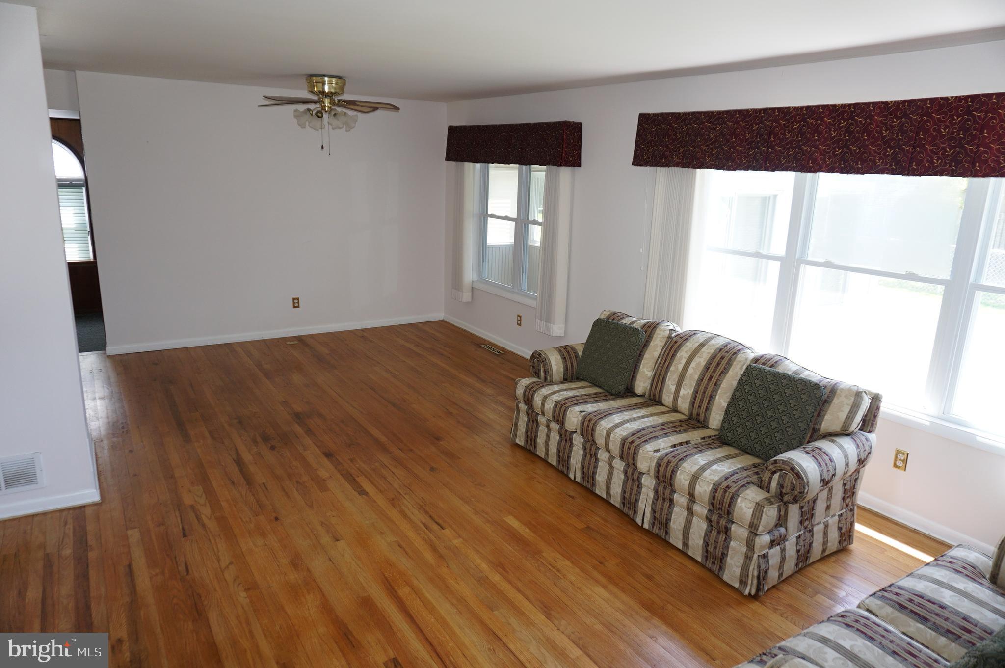 13 Ardmore Road Newark, DE 19713 - Photo 5 of 34 Gallery Image 5