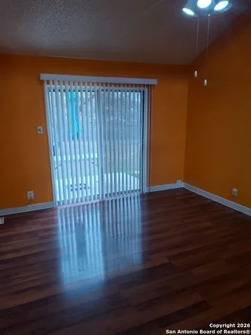 $1,500 | 5359 Encanta, San Antonio, TX 78233