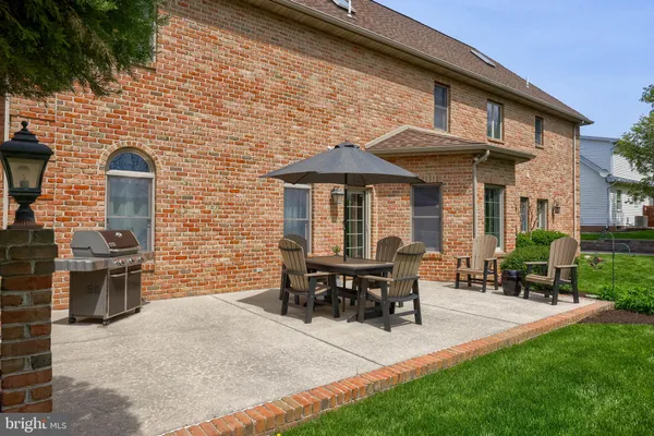 $599,900 | 2702 Chestnut Run Road, York, PA 17402