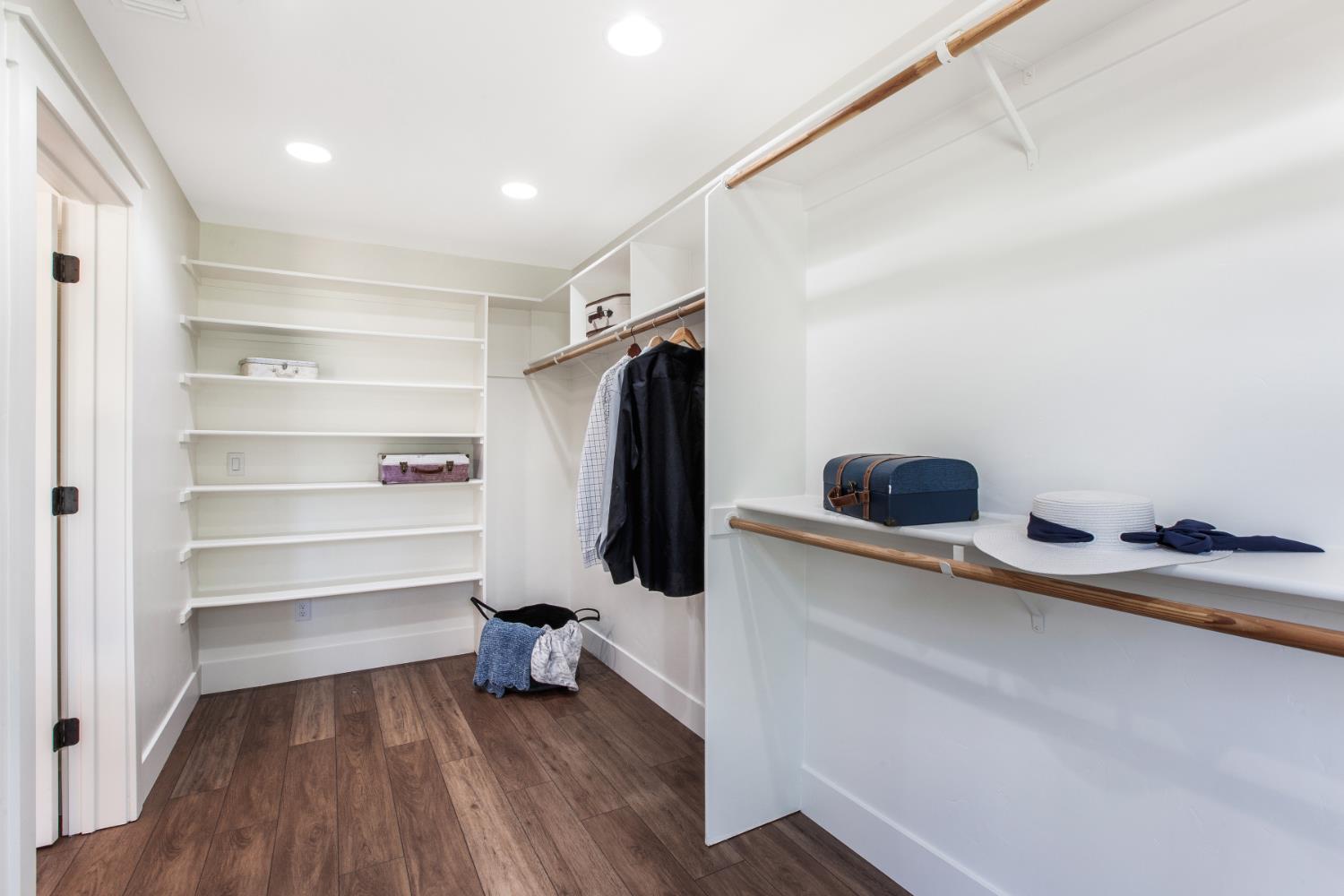 9256 Horseshoe Bar Road Loomis, CA 95650 - Photo 11 of 54