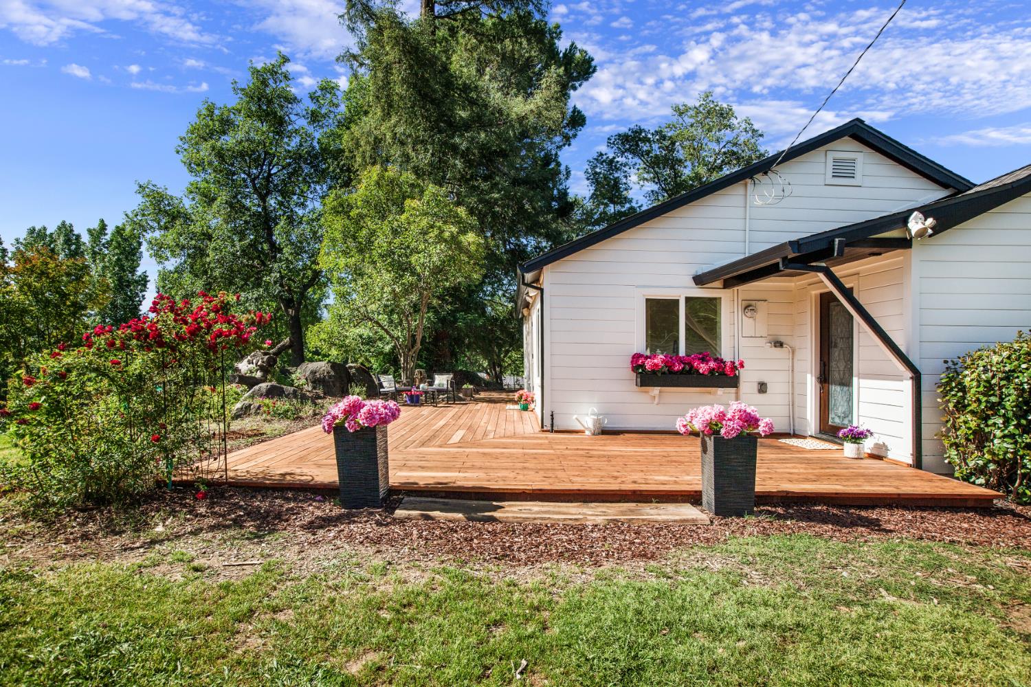 9256 Horseshoe Bar Road Loomis, CA 95650 - Photo 23 of 54