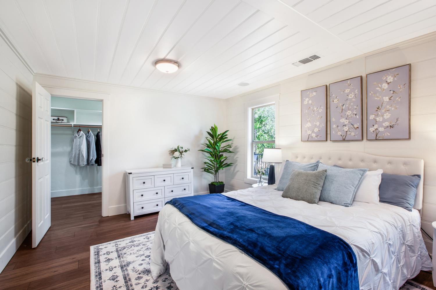 9256 Horseshoe Bar Road Loomis, CA 95650 - Photo 10 of 54