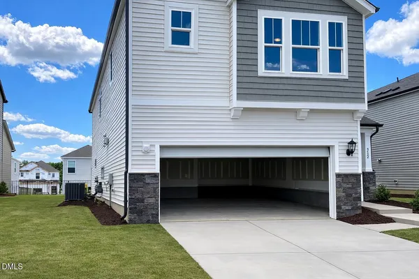 $2,099 | 312 Wilbur Lake Drive, Fuquay-Varina, NC 27526