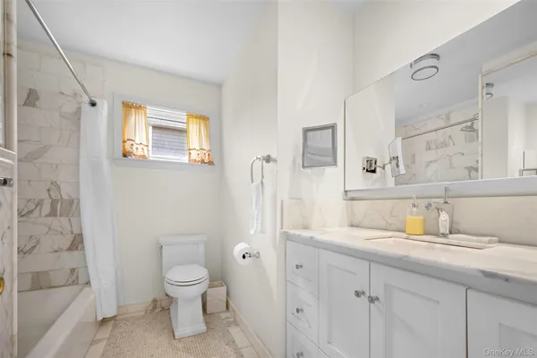 $1,350,000 | 50 Marian Lane, Jericho, NY 11753