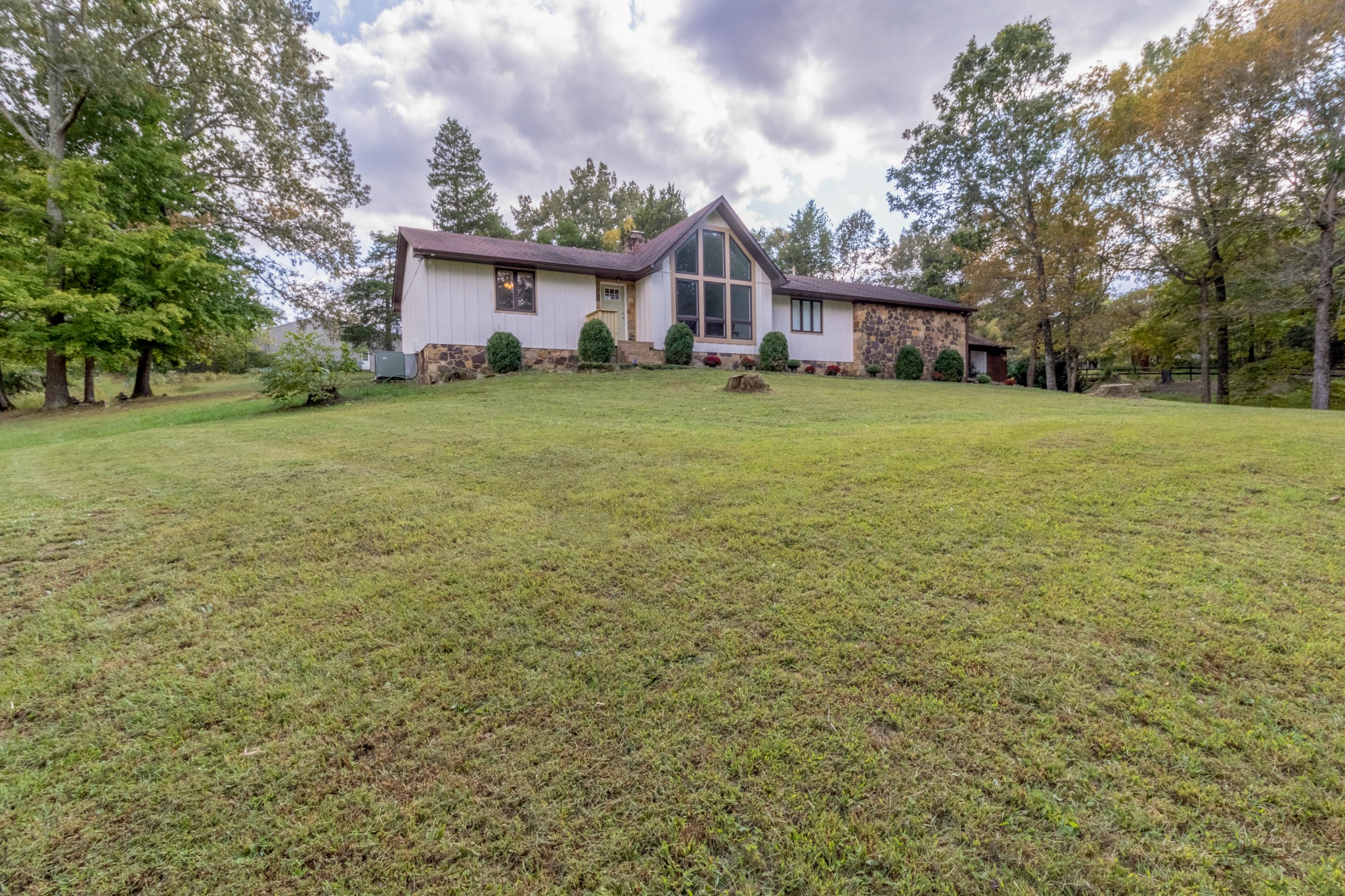 1667 Walter Road Clarksville, TN 37043 - Photo 6 of 38 Gallery Image 6