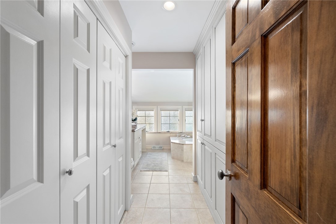 219 Irving Road Warwick, RI 02888 - Photo 21 of 49 Gallery Image 21
