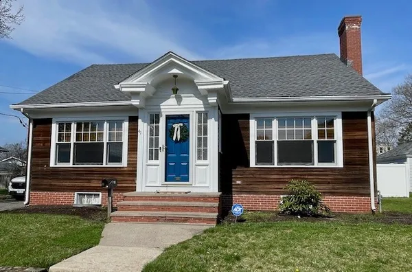 $509,000 | 41 Felsmere Avenue, Pawtucket, RI 02861