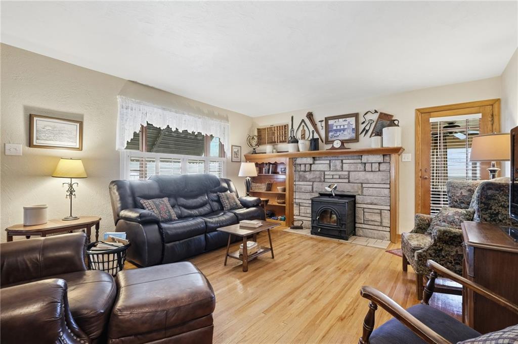 509 Brownstown Road Irwin, PA 15642 - Photo 18 of 47