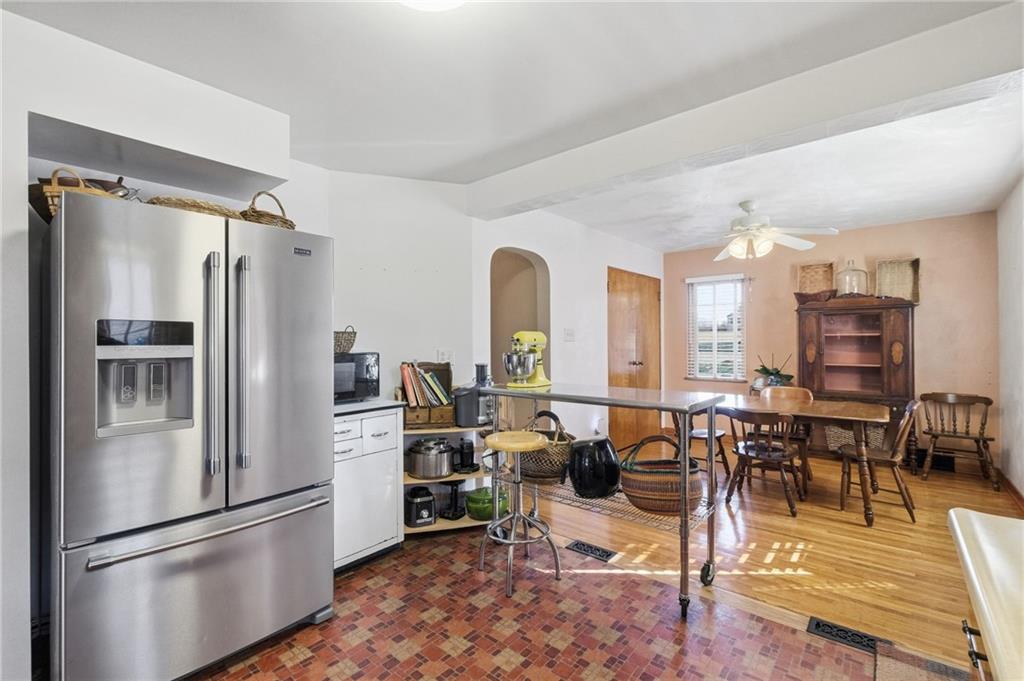 509 Brownstown Road Irwin, PA 15642 - Photo 24 of 47