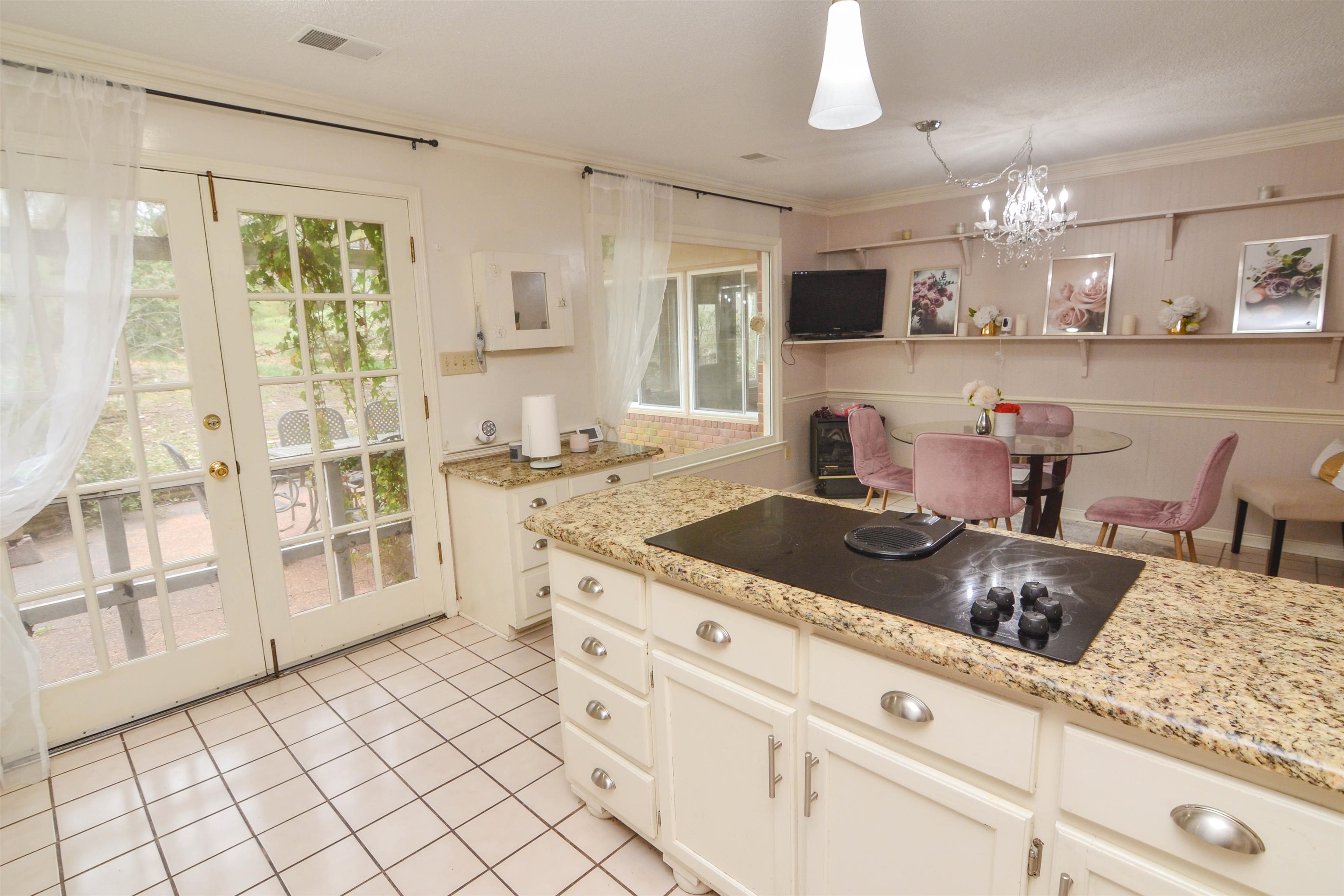 8428 Bazemore Road Memphis, TN 38018 - Photo 13 of 25 Gallery Image 13