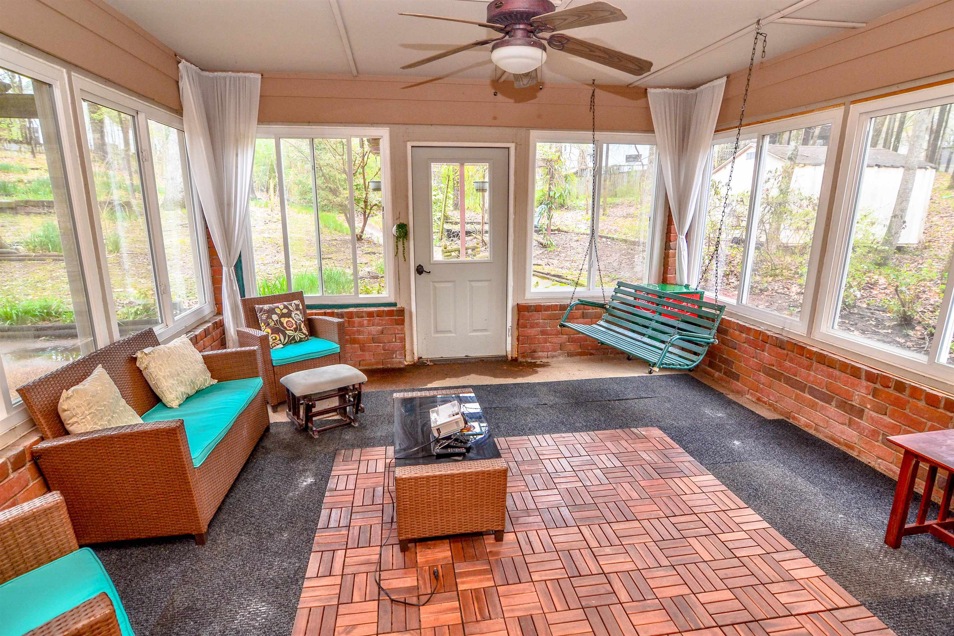 8428 Bazemore Road Memphis, TN 38018 - Photo 8 of 25 Gallery Image 8