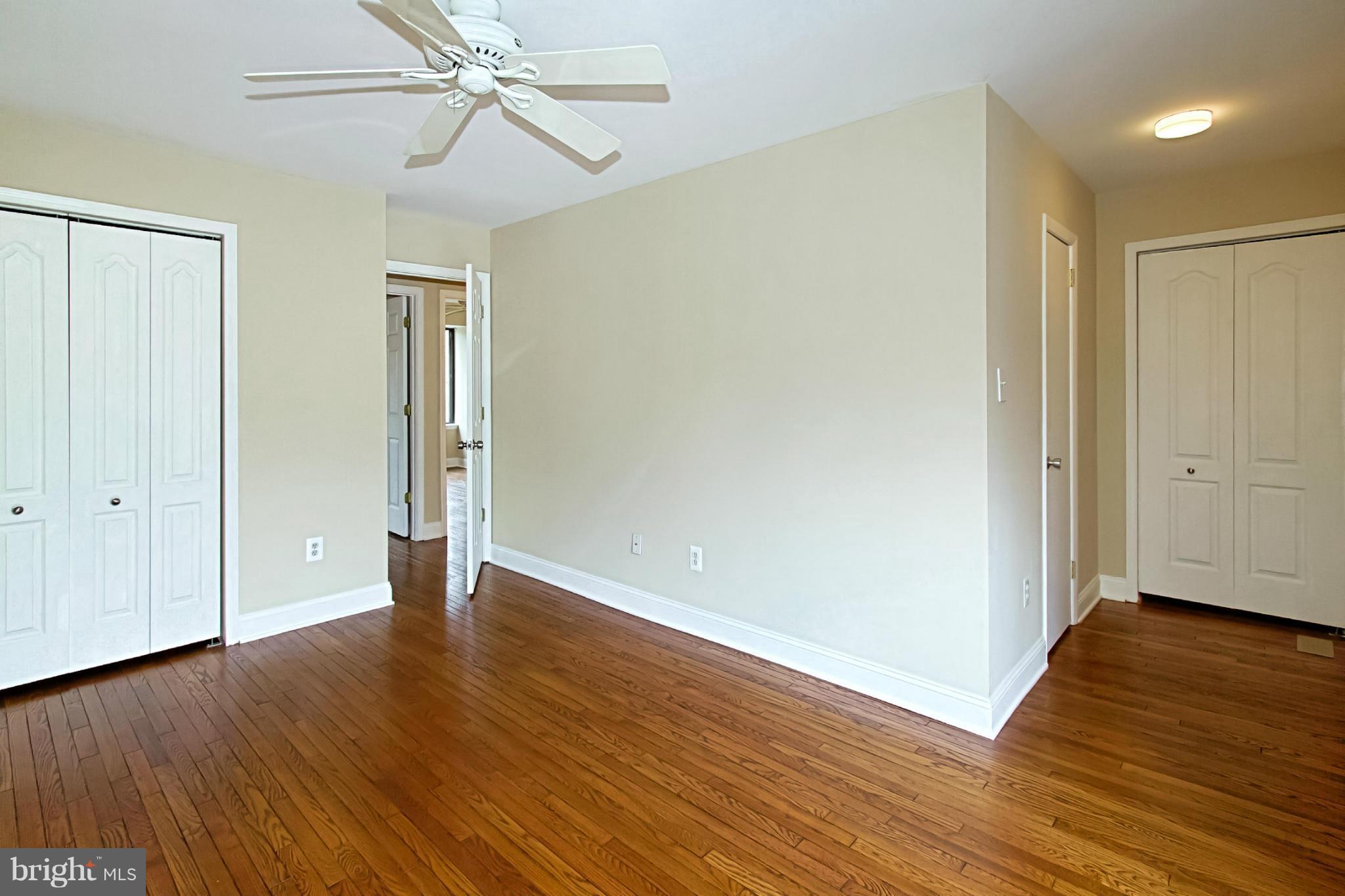 2025 Golf Course Drive Reston, VA 20191 - Photo 16 of 27 Bedroom (Master)