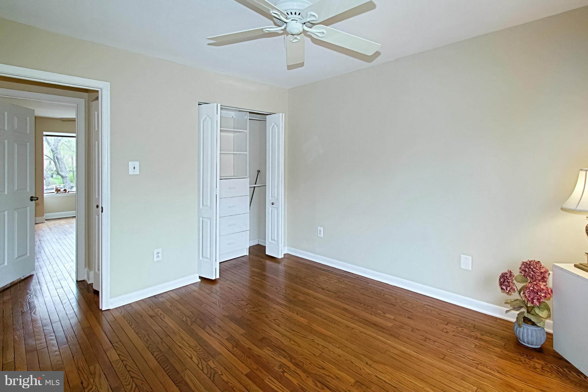 2025 Golf Course Drive Reston, VA 20191 - Photo 18 of 27 Bedroom