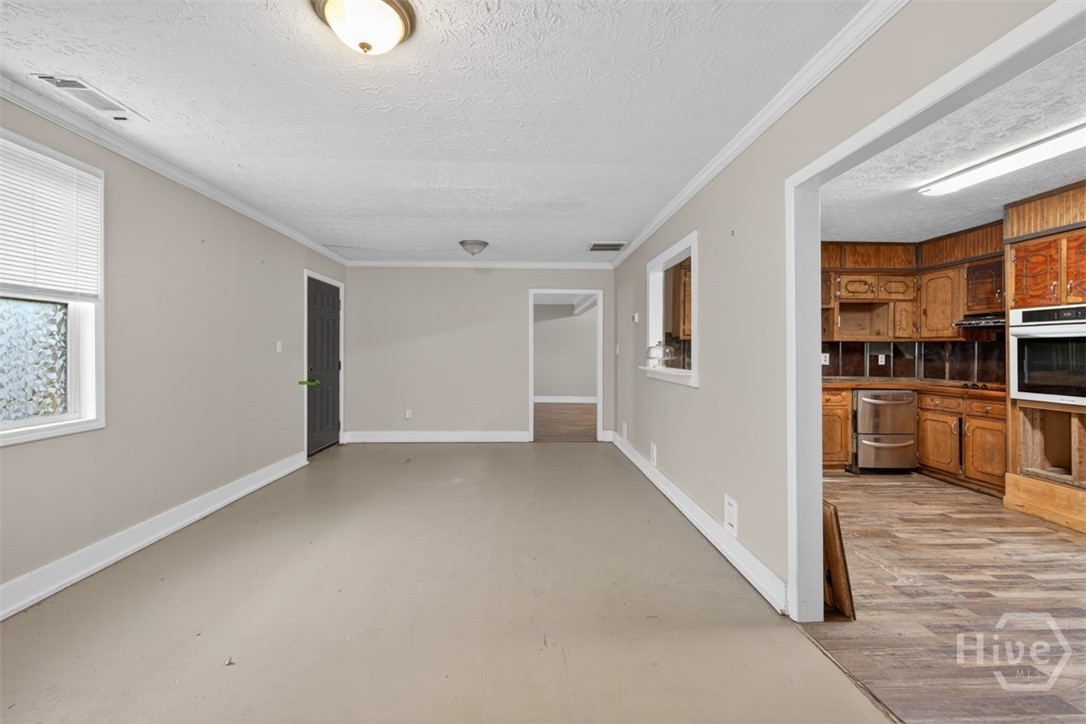 2669 H D Atha Road Monroe, GA 30655 - Photo 5 of 28