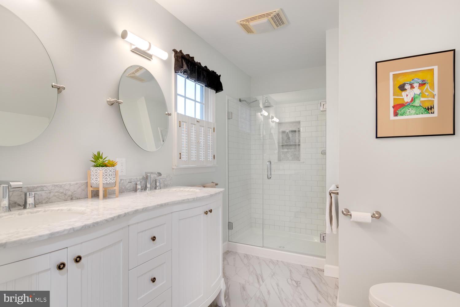 22572 Indian Point Road Bozman, MD 21612 - Photo 22 of 39 Newly renovated MBa w/marble top sink & floors.