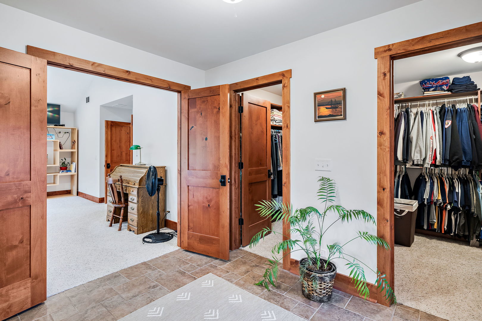 4511 Cumnor Road Downers Grove, IL 60515 - Photo 34 of 42 a view of a hallway with living room and furniture