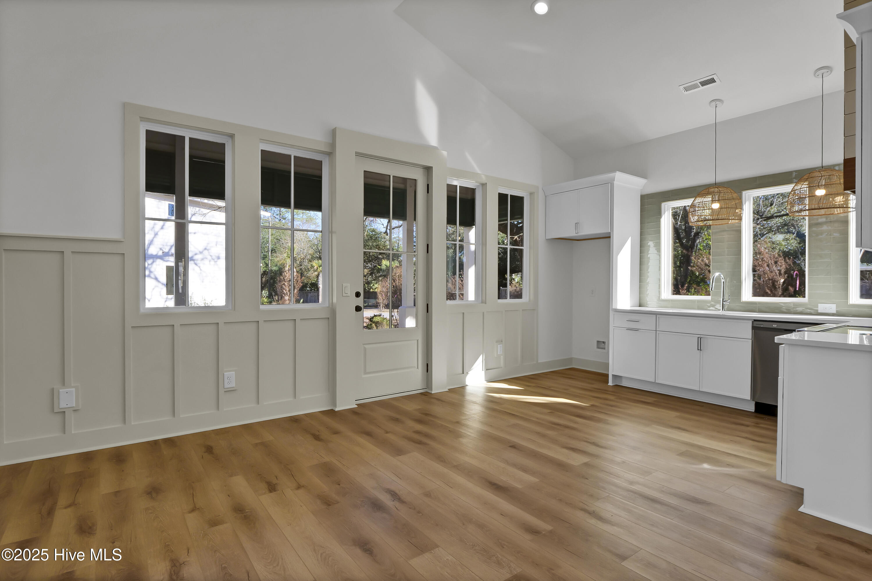 1102 Tree Canopy Way, Unit A Wilmington, NC 28403 - Photo 4 of 10 P1955300