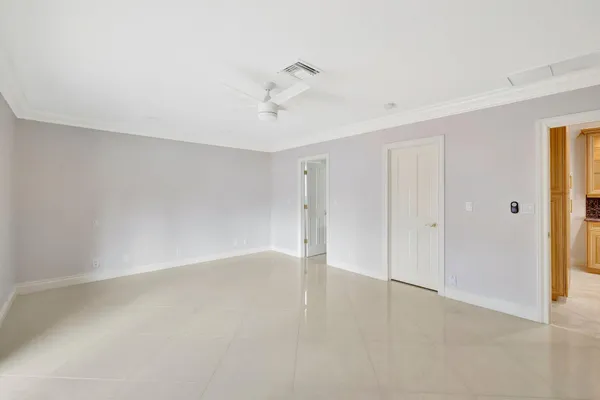 $2,240,000 | 3851 Northeast 27th Avenue, Lighthouse Point, FL 33064