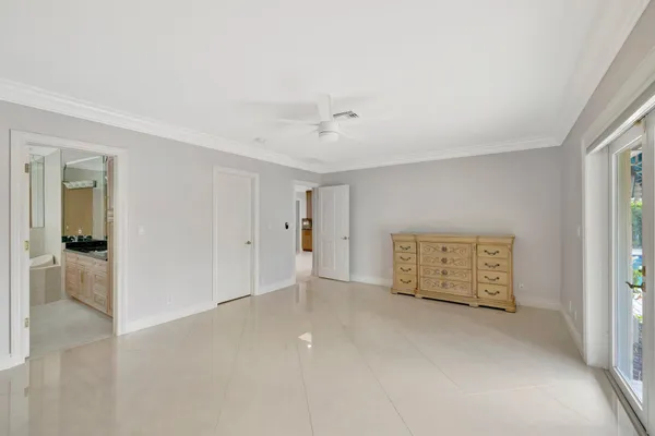 $2,240,000 | 3851 Northeast 27th Avenue, Lighthouse Point, FL 33064