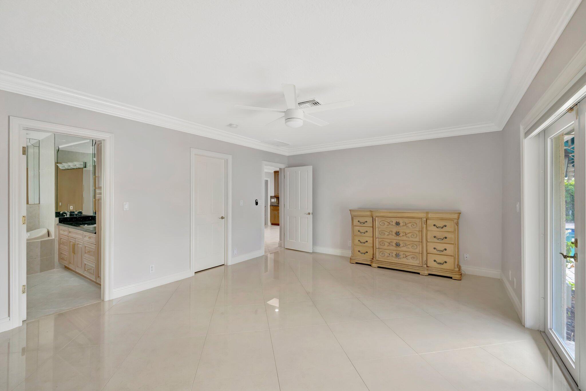 3851 Northeast 27th Avenue Lighthouse Point, FL 33064 - Photo 32 of 78 28-web-or-mls-A699A9547