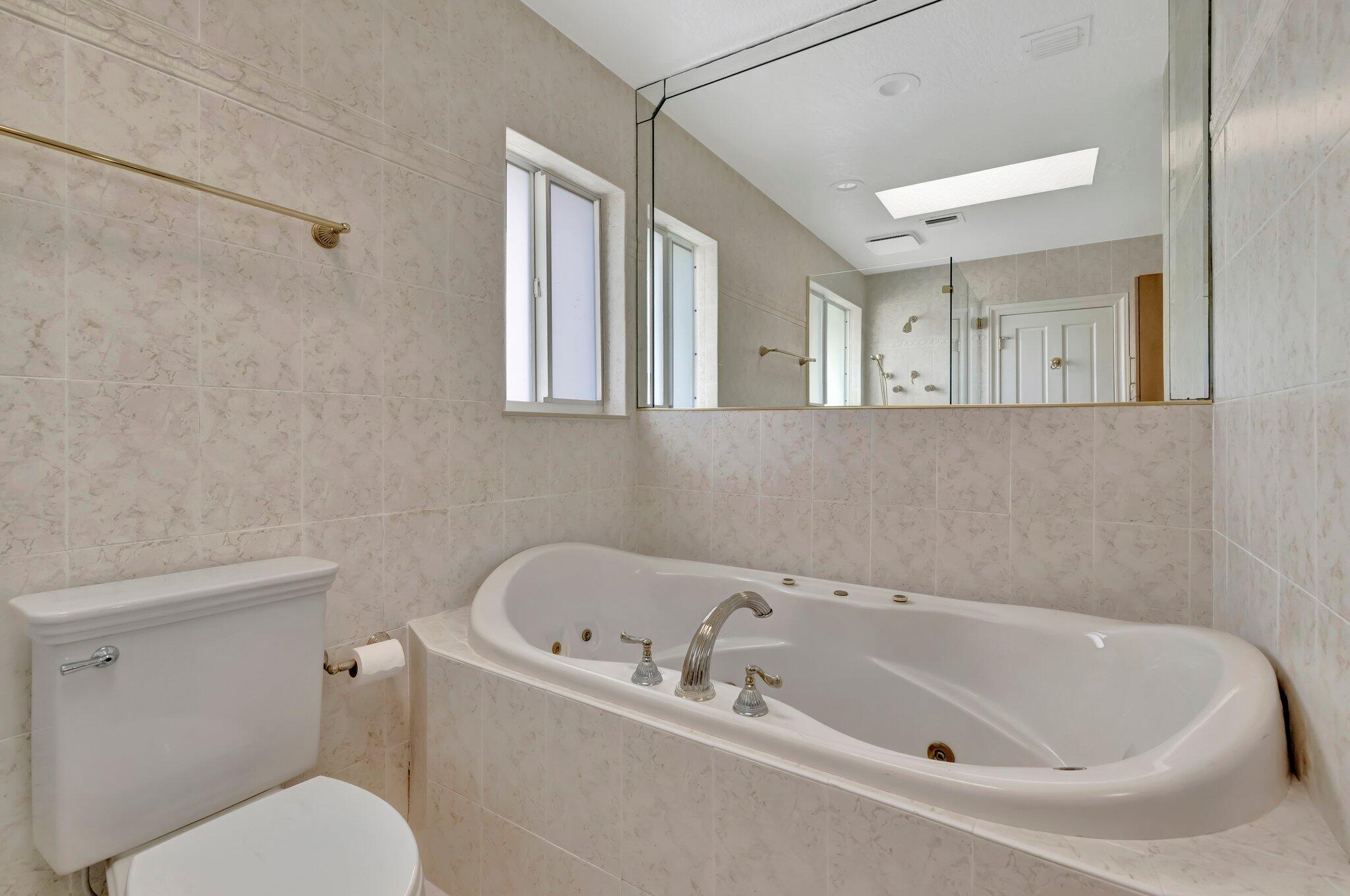 3851 Northeast 27th Avenue Lighthouse Point, FL 33064 - Photo 33 of 78 29-web-or-mls-A699A9557