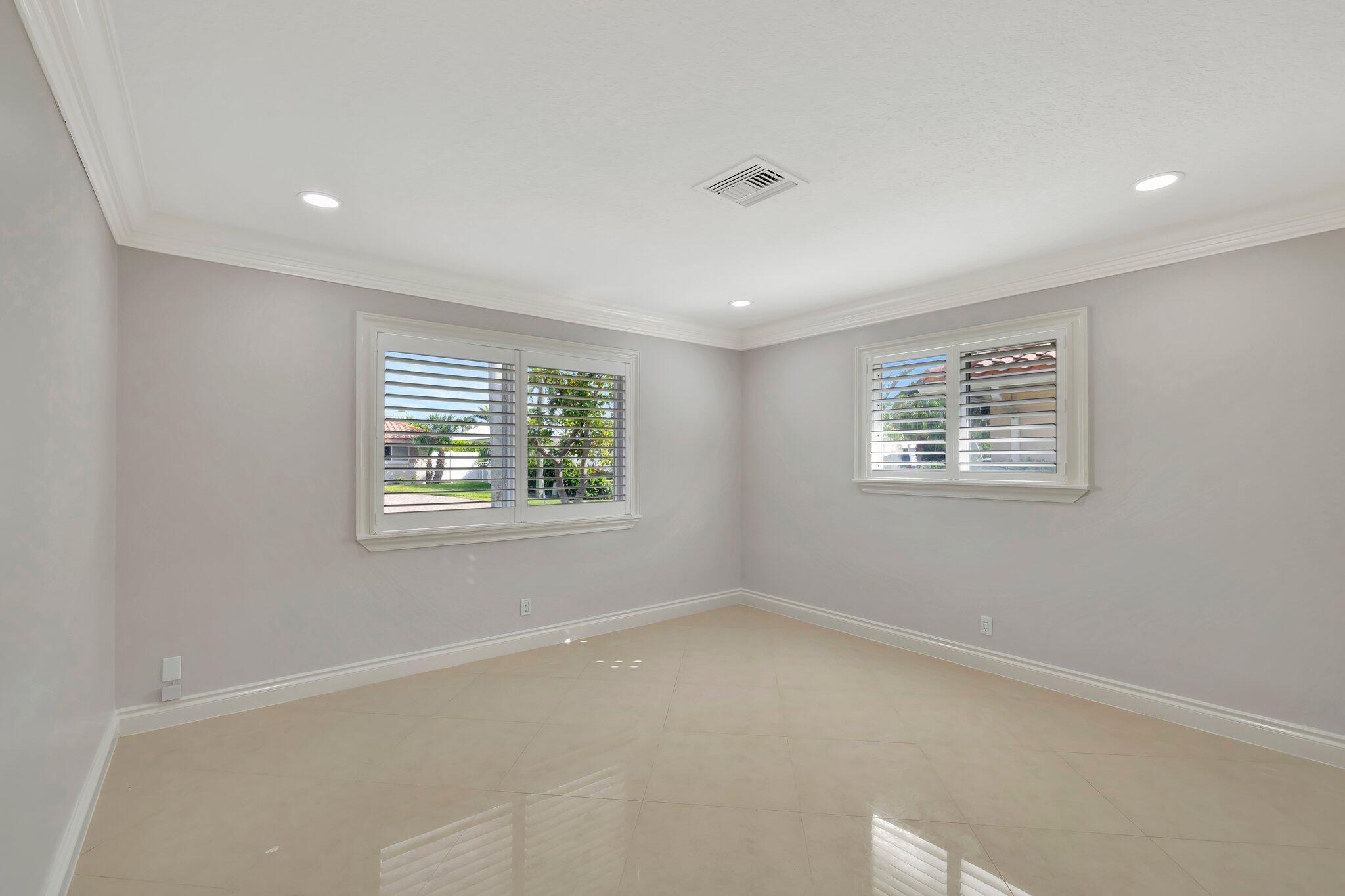 3851 Northeast 27th Avenue Lighthouse Point, FL 33064 - Photo 37 of 78 33-web-or-mls-A699A9757