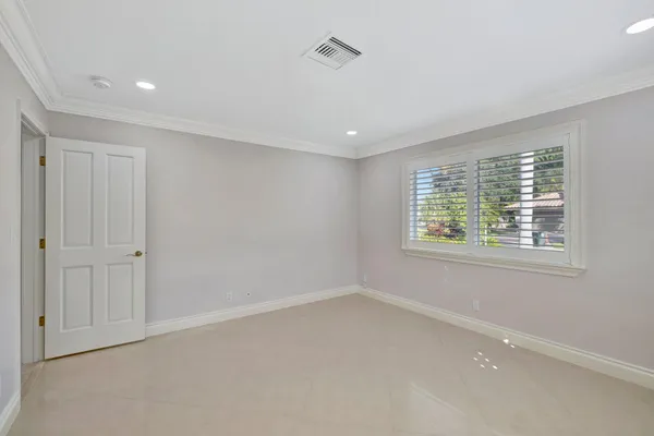 $2,240,000 | 3851 Northeast 27th Avenue, Lighthouse Point, FL 33064