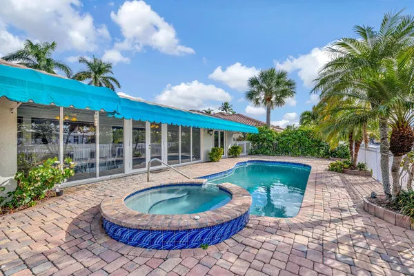 $2,240,000 | 3851 Northeast 27th Avenue, Lighthouse Point, FL 33064