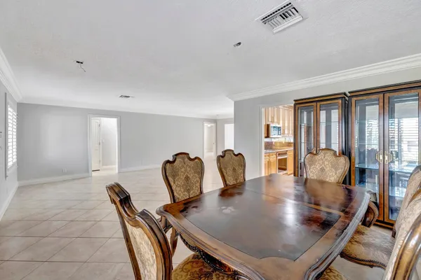 $2,240,000 | 3851 Northeast 27th Avenue, Lighthouse Point, FL 33064