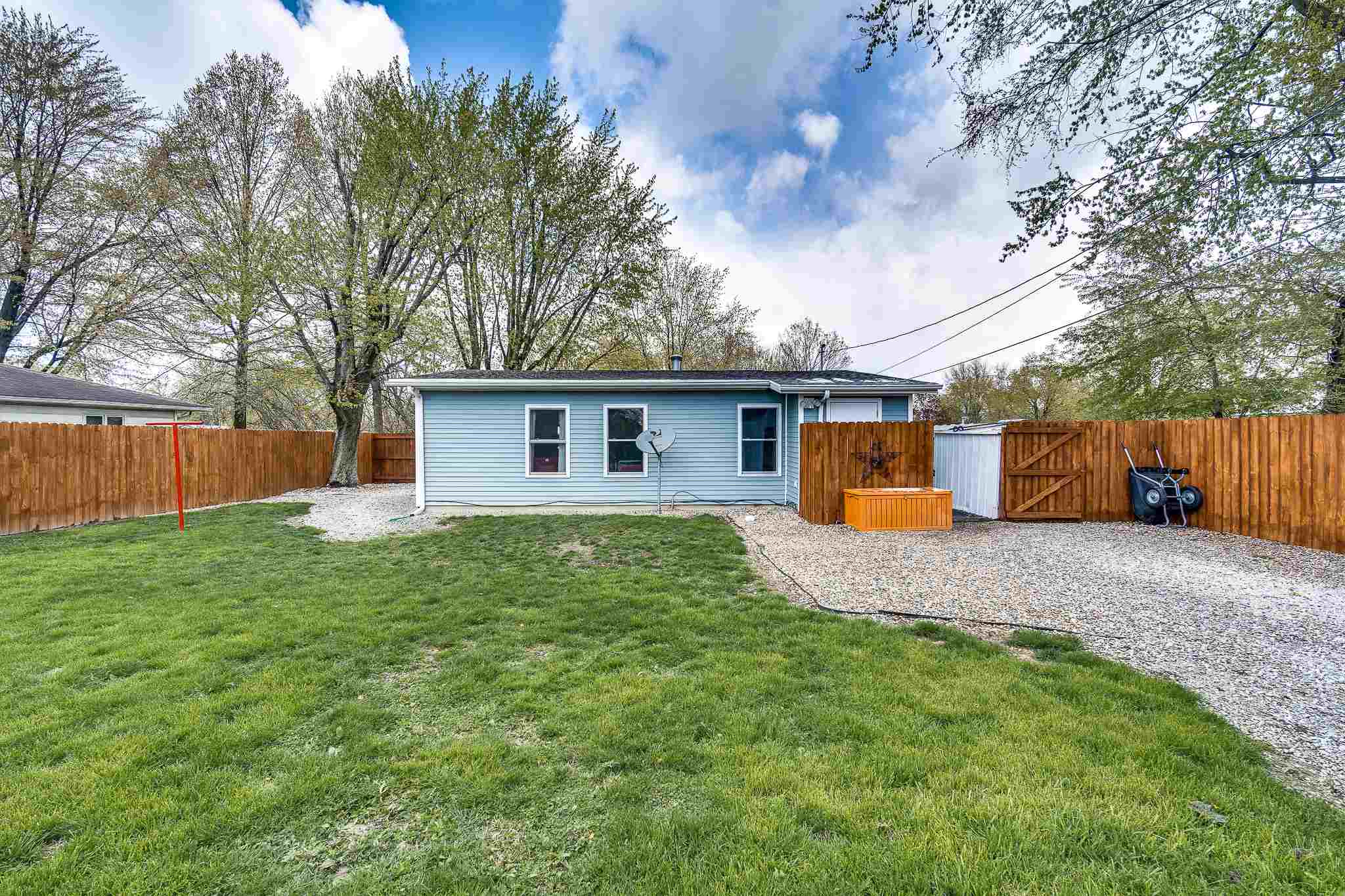 2568 Cambridge Road Lafayette, IN 47909 - Photo 8 of 26 Gallery Image 8