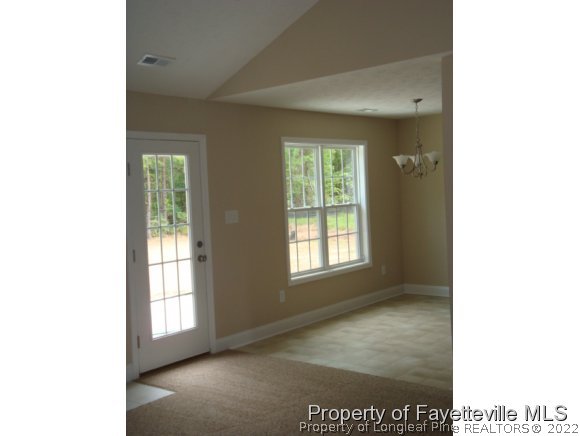 546 Hammond Farms Road Hope Mills, NC 28348 - Photo 4 of 10 Gallery Image 4