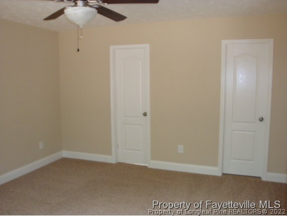 546 Hammond Farms Road Hope Mills, NC 28348 - Photo 8 of 10 Gallery Image 8
