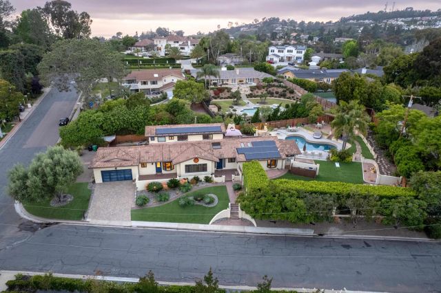 an aerial view of multiple house