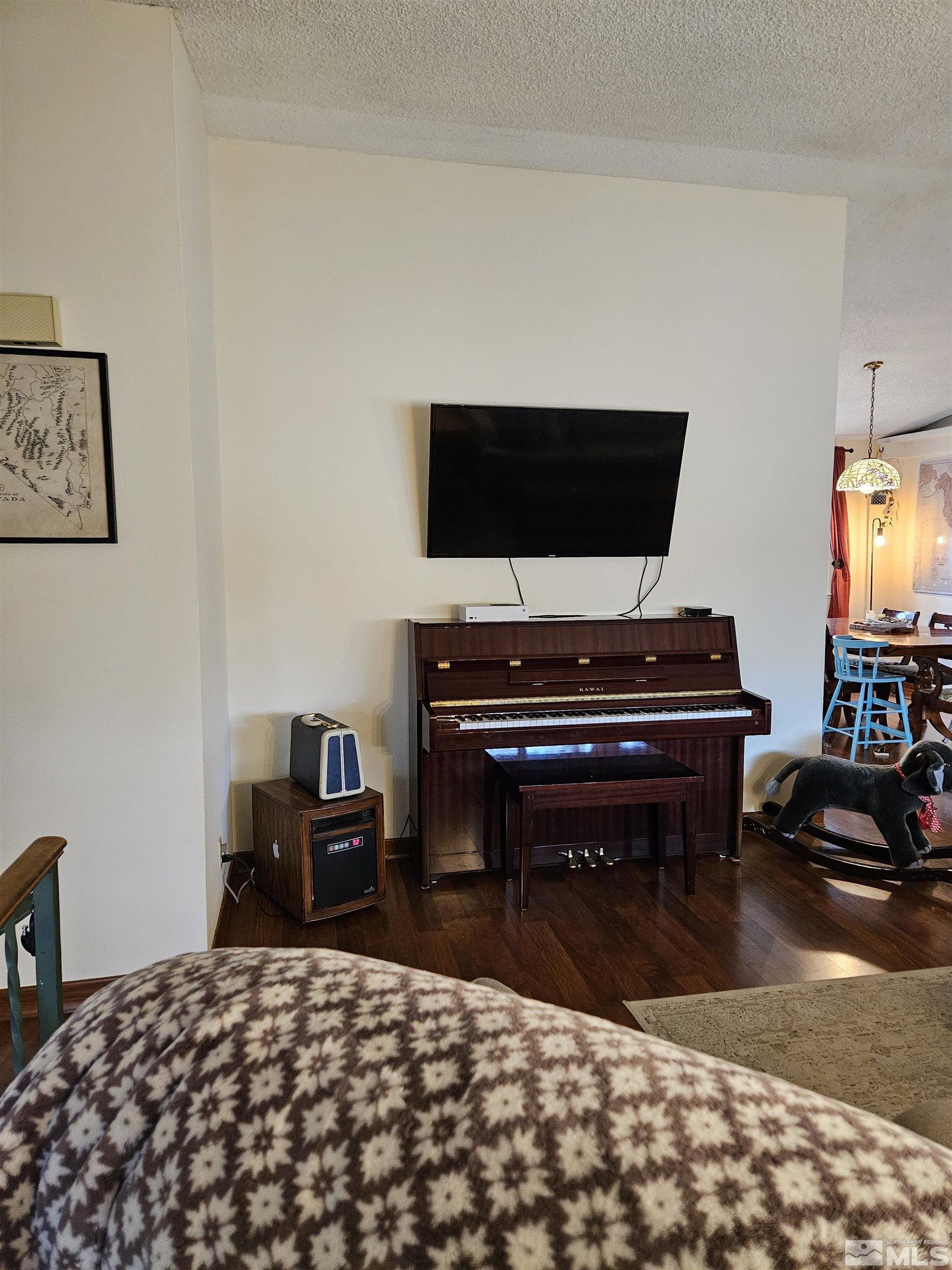 4190 Spring Drive Reno, NV 89502 - Photo 18 of 40 Photo 18