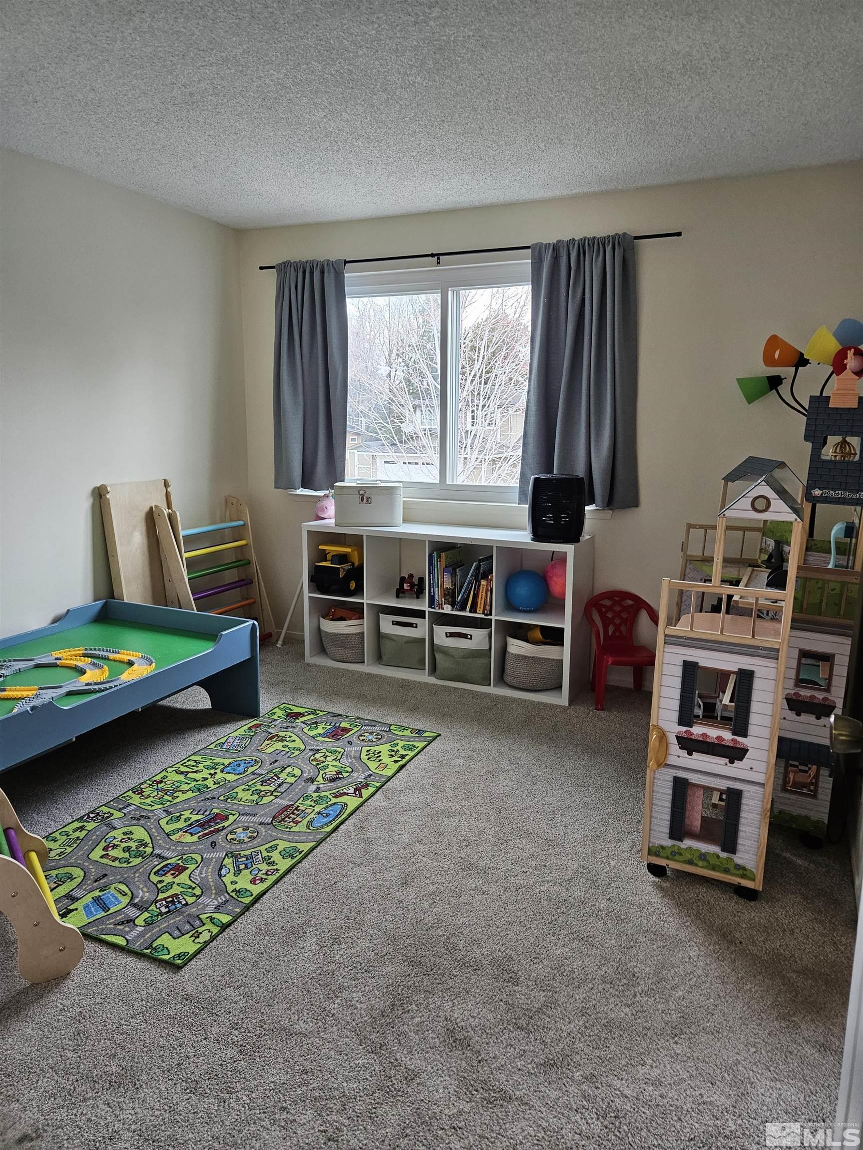 4190 Spring Drive Reno, NV 89502 - Photo 3 of 40 Photo 3