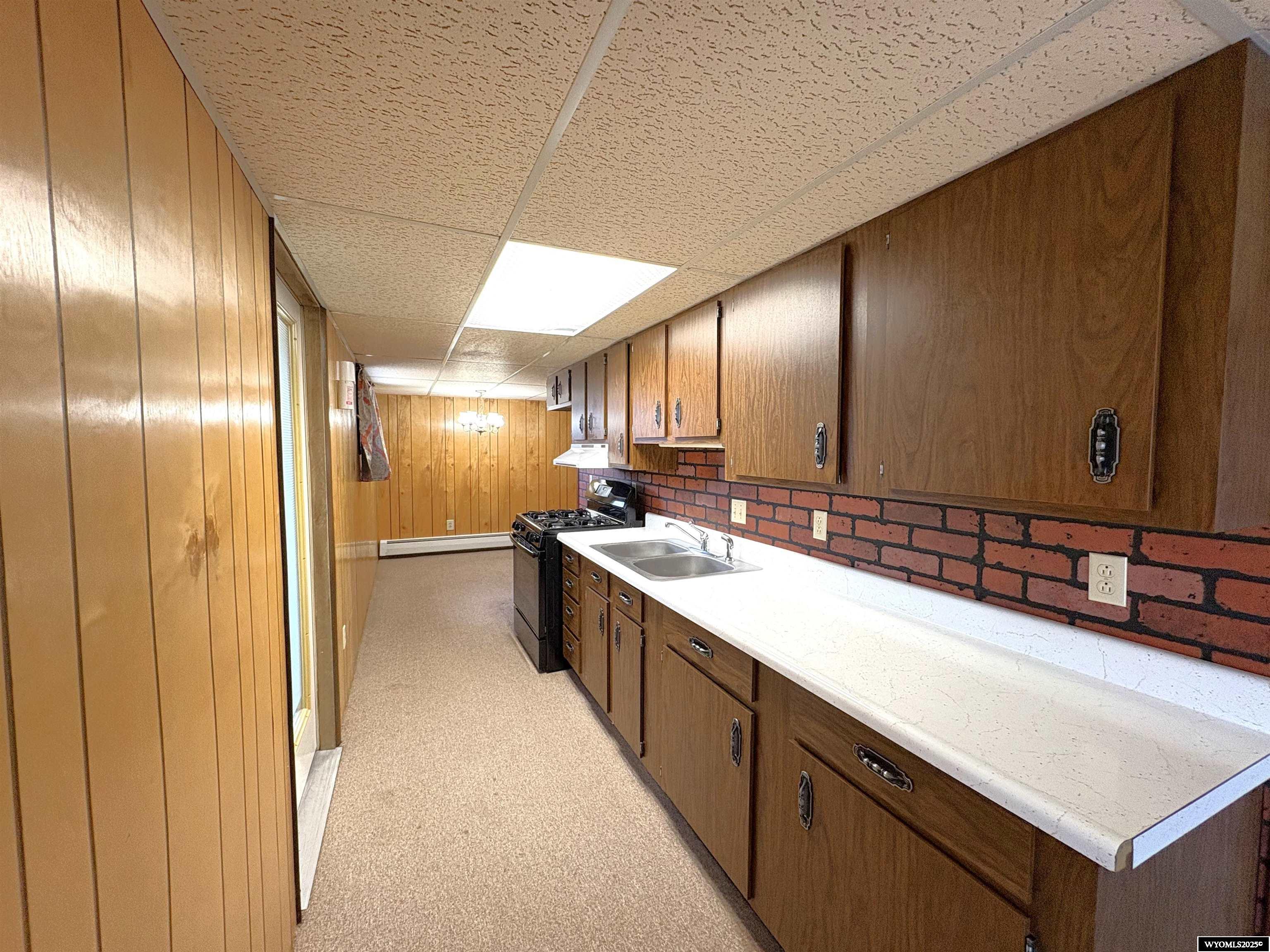 555 South Main Street Buffalo, WY 82834 - Photo 26 of 44