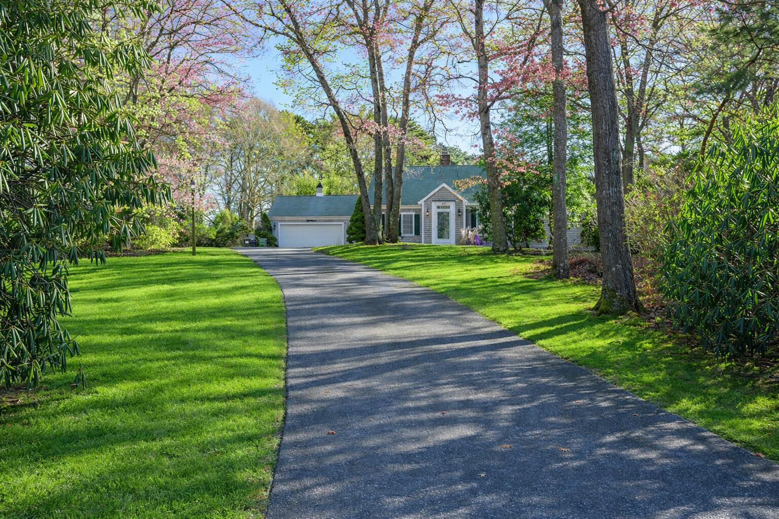 578 Huckins Neck Road Centerville, MA 02632 - Photo 40 of 51 Charming cape-style home in springtime