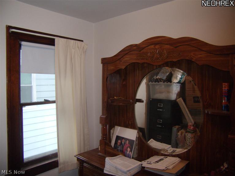 1351 Penhurst Road Cleveland, OH 44110 - Photo 11 of 18 Gallery Image 11