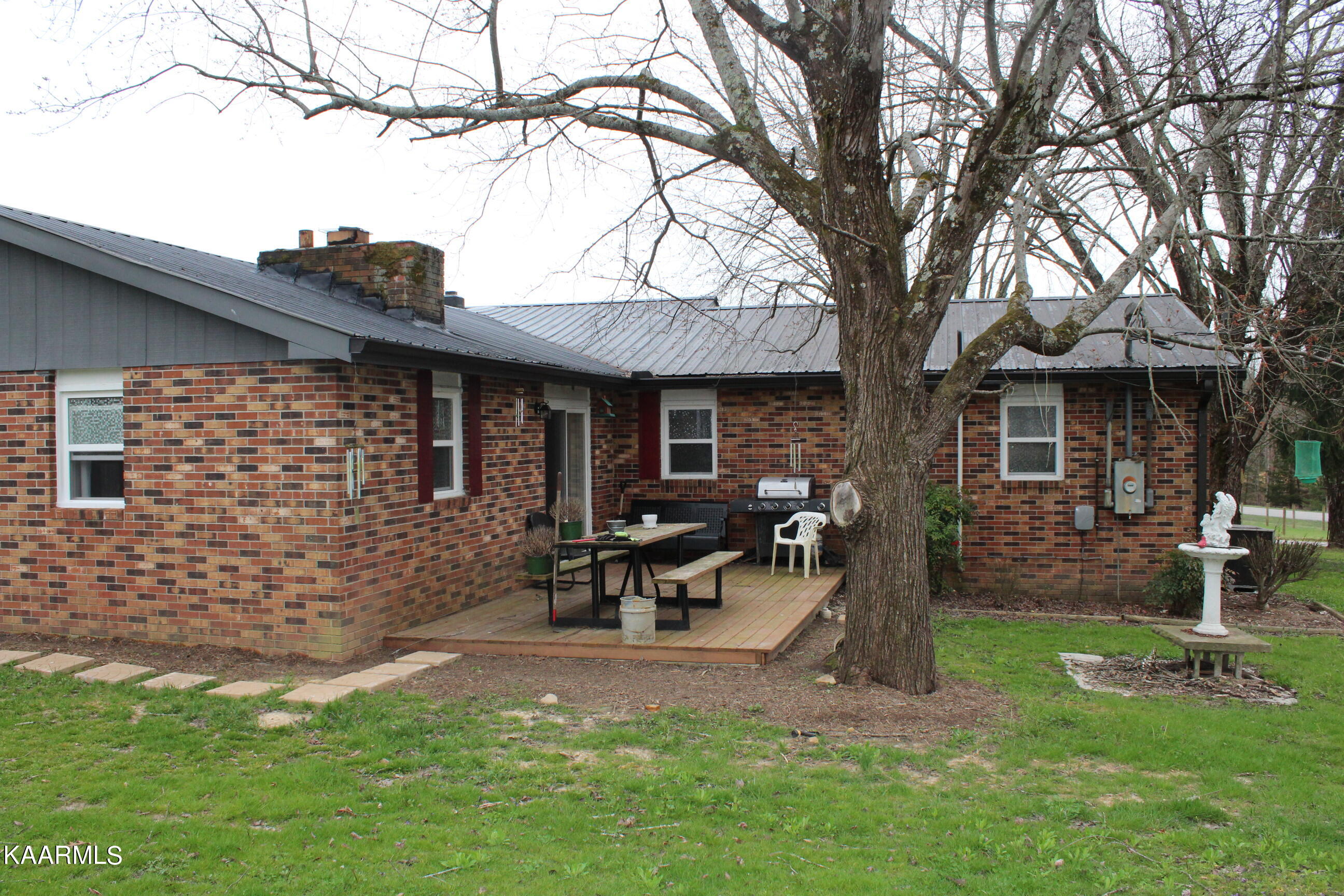 111 Guffey Lane Jamestown, TN 38556 - Photo 16 of 38 005