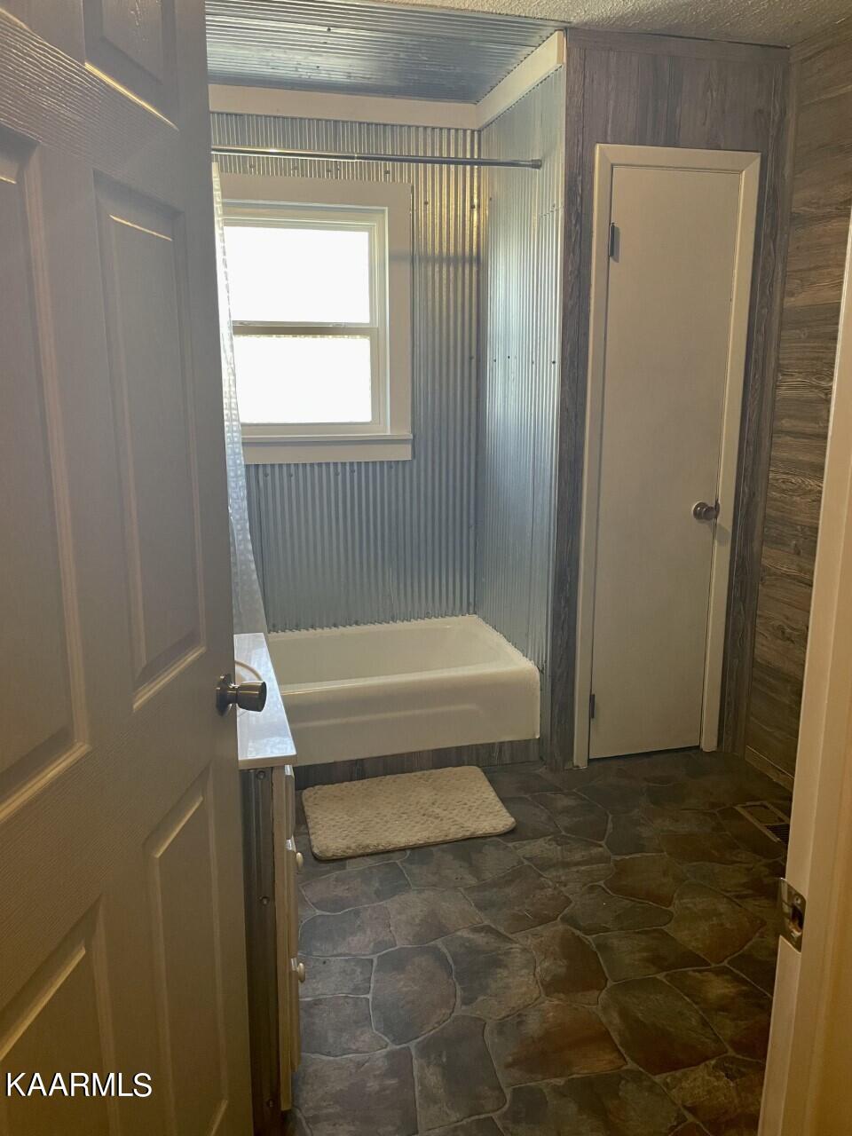 111 Guffey Lane Jamestown, TN 38556 - Photo 28 of 38 Choate 4