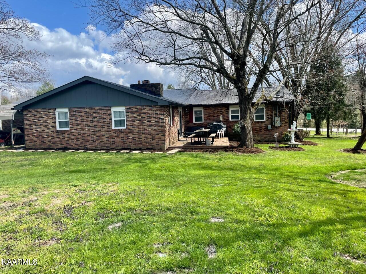 111 Guffey Lane Jamestown, TN 38556 - Photo 5 of 38 5
