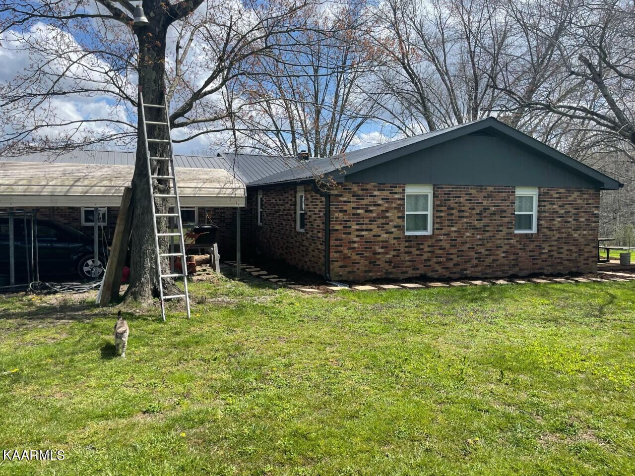 111 Guffey Lane Jamestown, TN 38556 - Photo 7 of 38 8