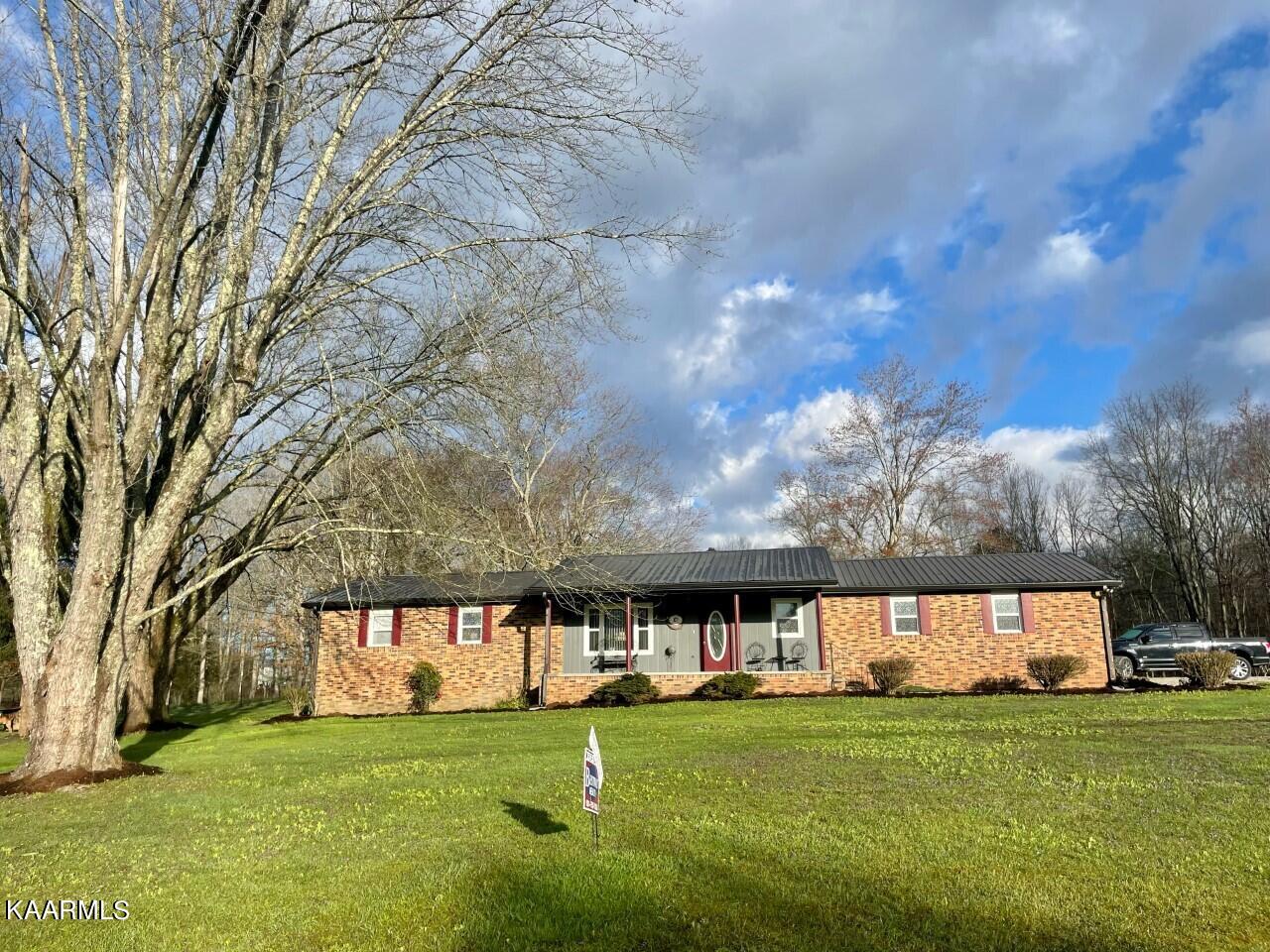 111 Guffey Lane Jamestown, TN 38556 - Photo 8 of 38 Choate 2