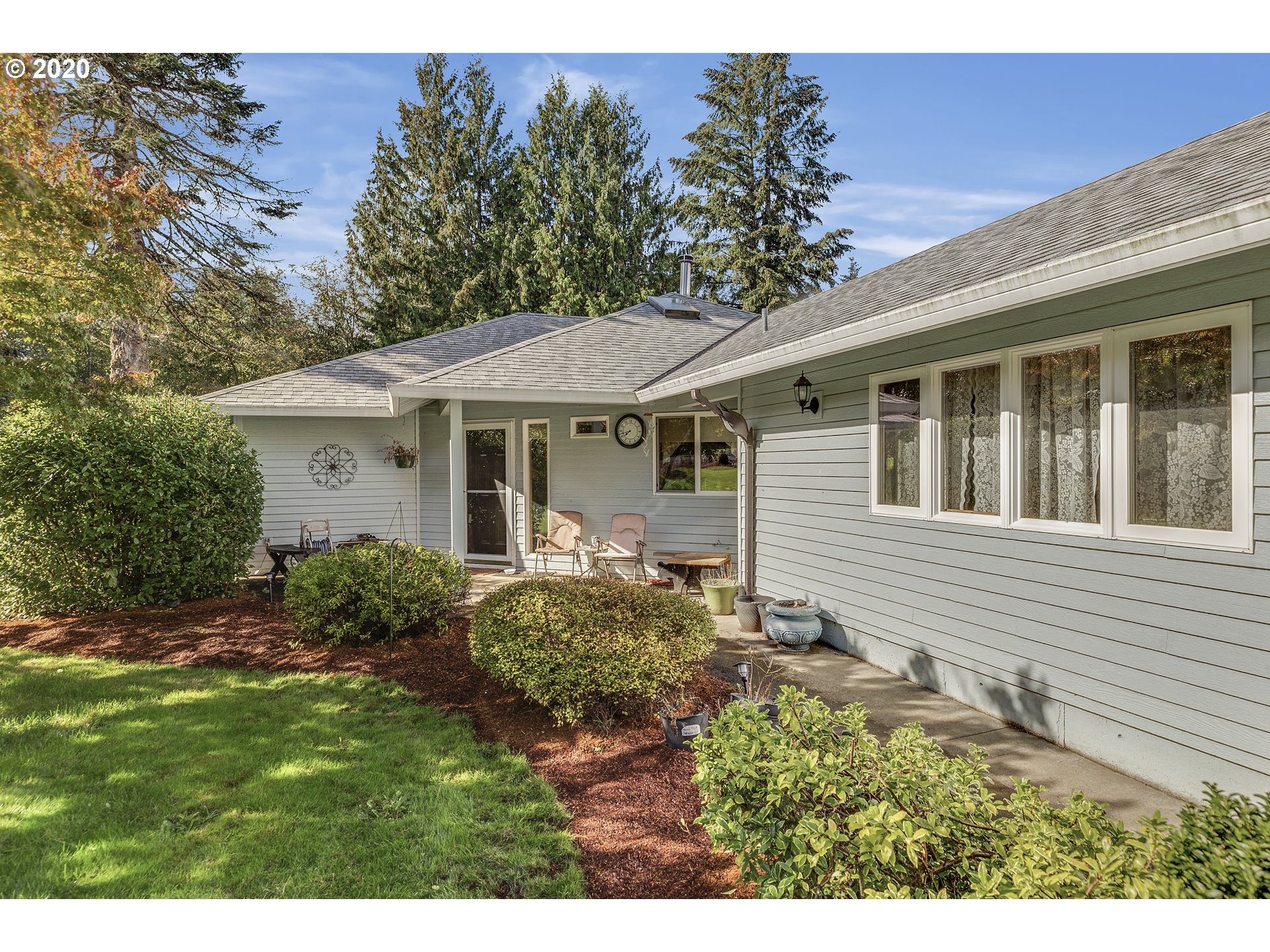 17221 South Outlook Road Oregon City, OR 97045 - Photo 3 of 32