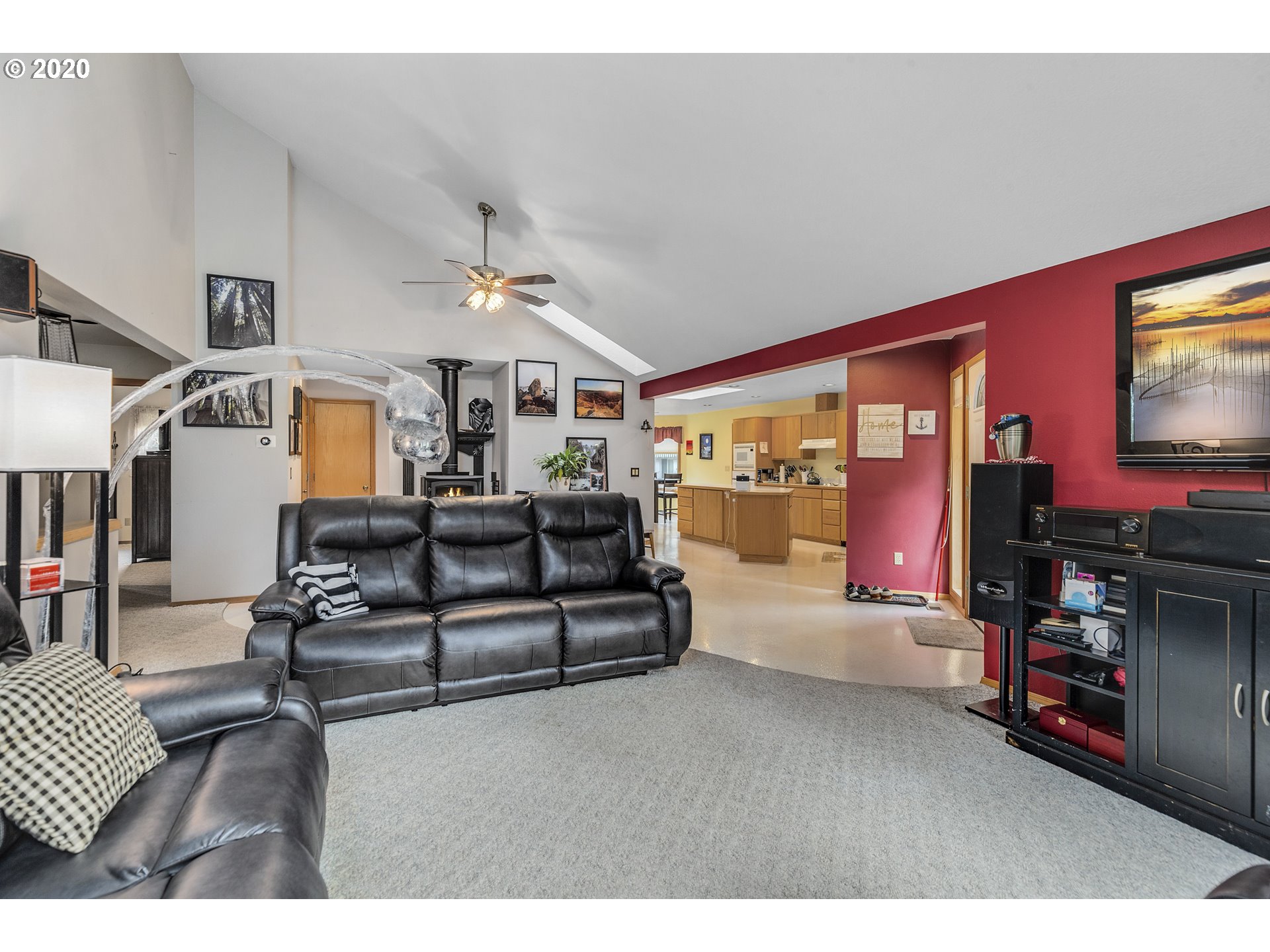 17221 South Outlook Road Oregon City, OR 97045 - Photo 6 of 32