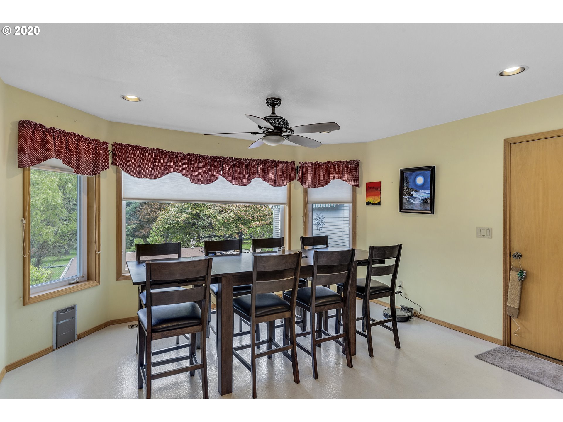 17221 South Outlook Road Oregon City, OR 97045 - Photo 10 of 32