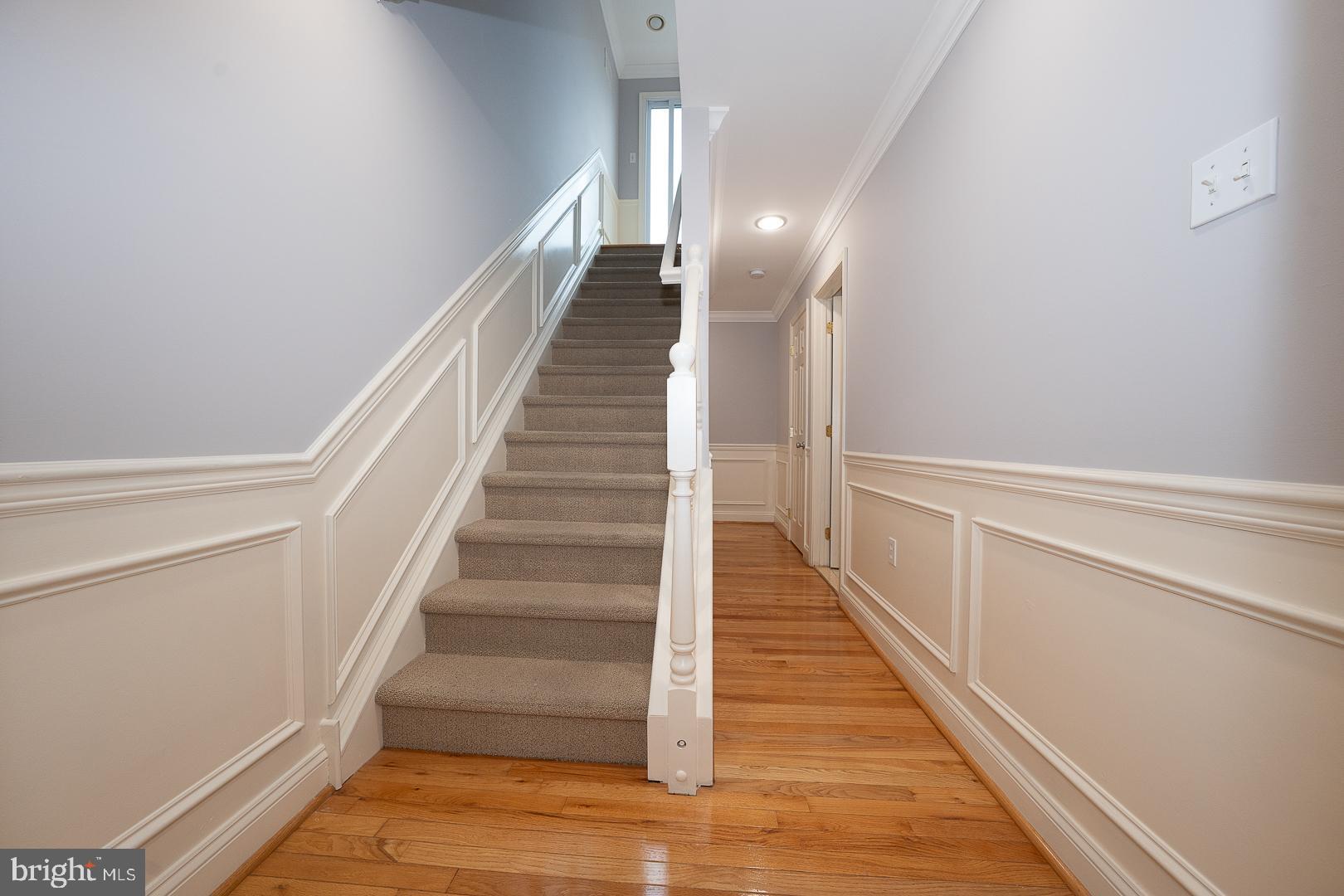 2406 Catharine Street Philadelphia, PA 19146 - Photo 12 of 37 a view of entryway